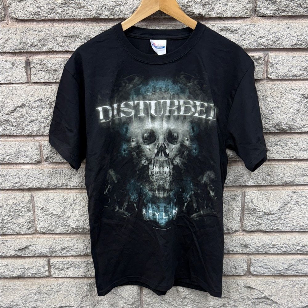 Black Skull Graphic Tee